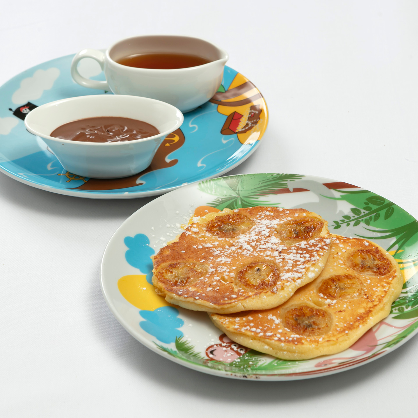 Banana pancakes, maple syrup