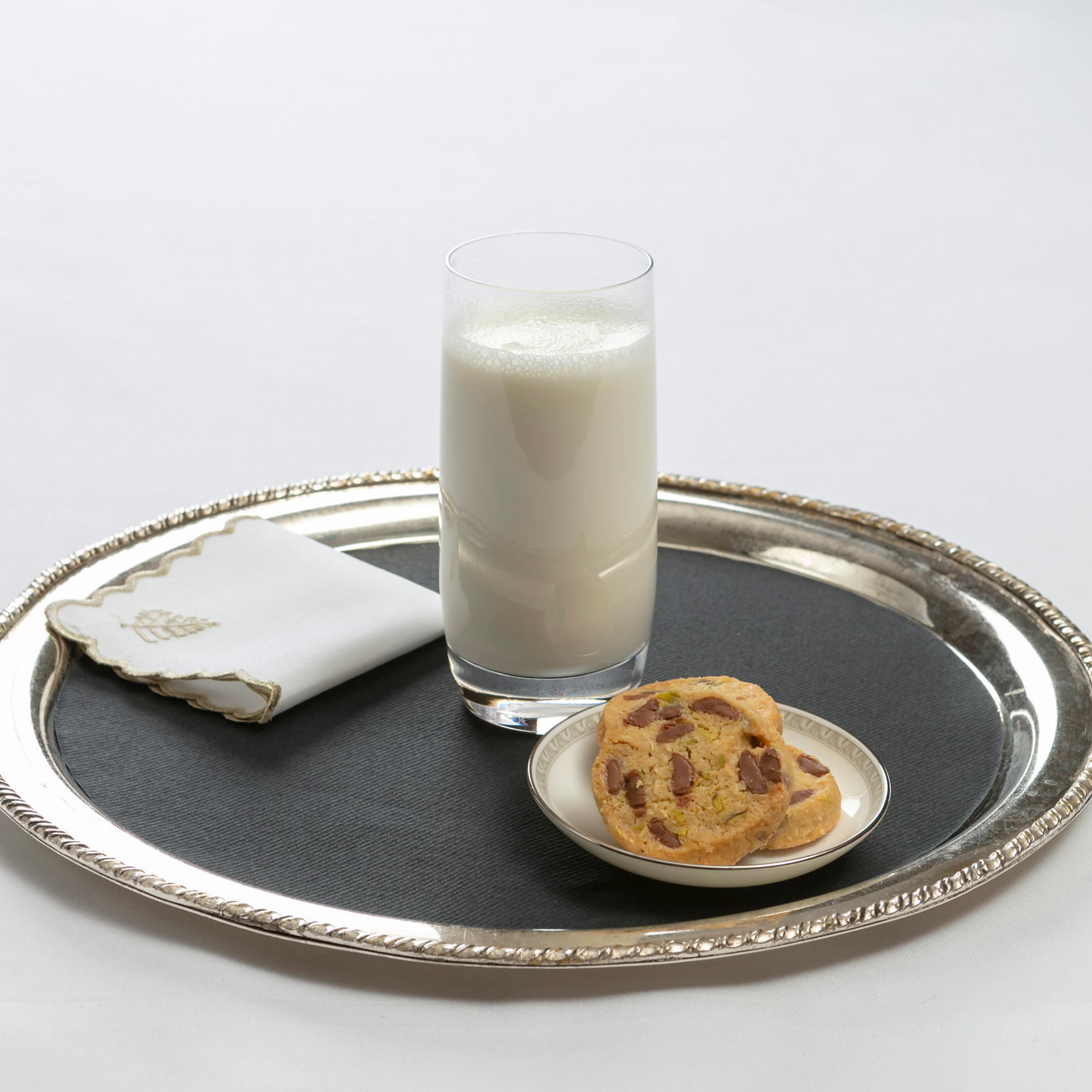 Warm milk and chocolate cookie