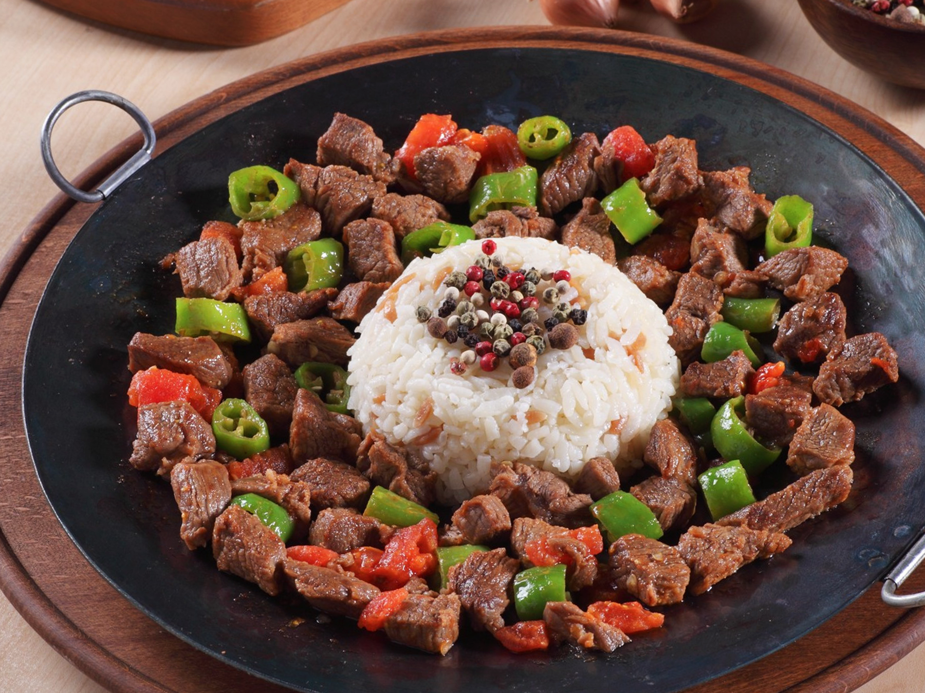 Et Sac Kavurma (Turkish lamb sauté)