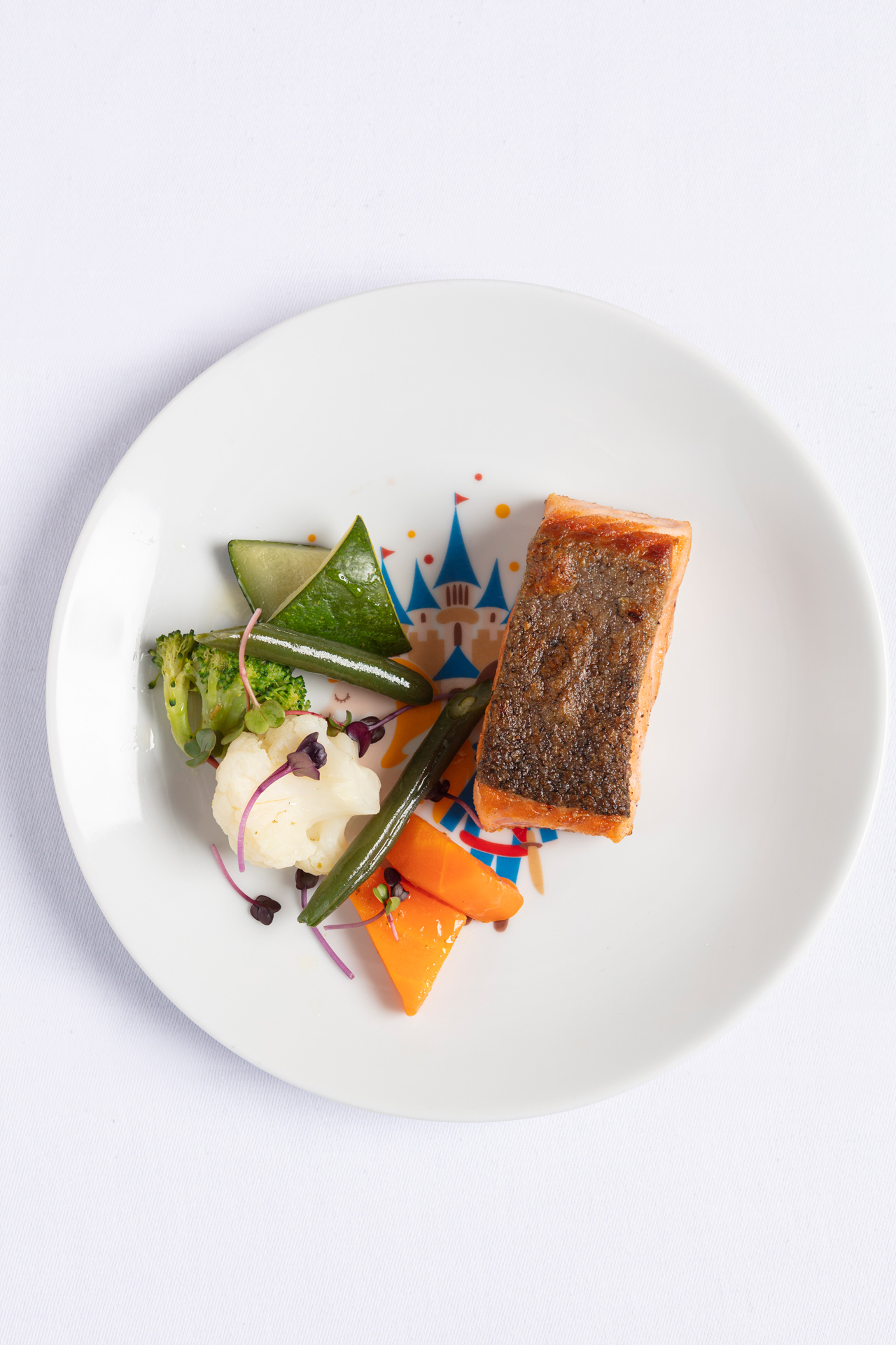 Pan-fried salmon, seasonal vegetables